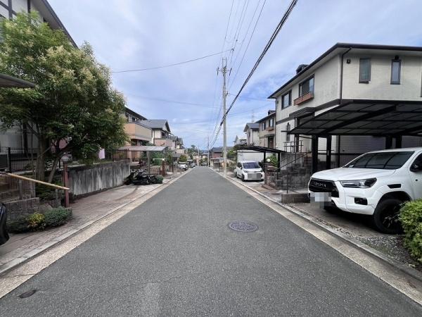 四條畷市さつきヶ丘の中古一戸建て