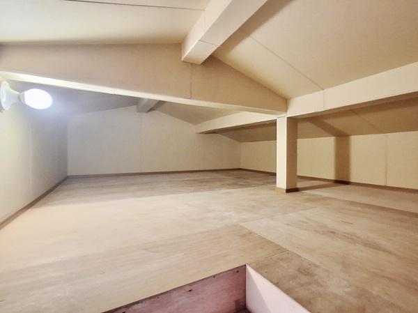 東大阪市中新開１丁目の中古一戸建て