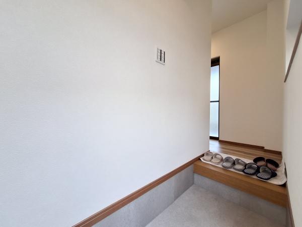 大東市新田本町の中古一戸建て