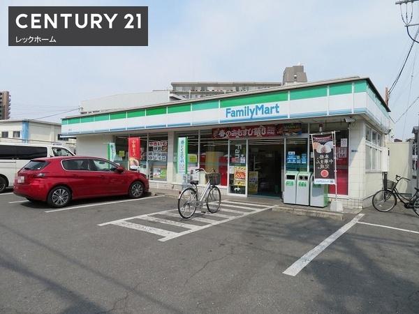 東大阪市鴻池町１丁目の中古一戸建て(ファミリーマート鴻池店)
