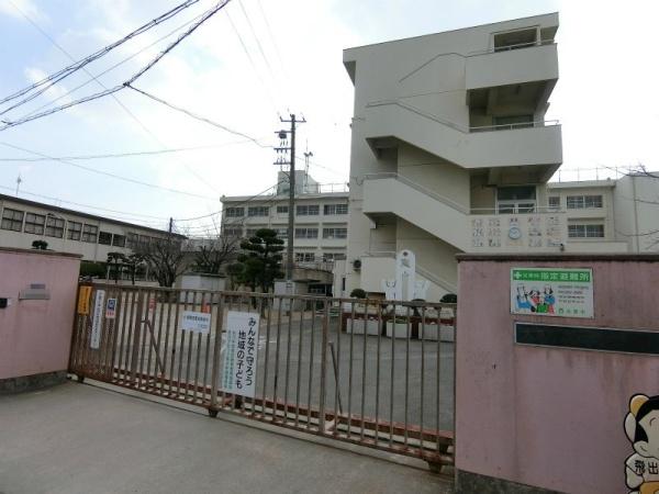 大東市三箇１丁目の中古一戸建て(三箇小学校)