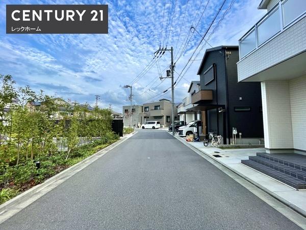東大阪市中鴻池町３丁目の中古一戸建て