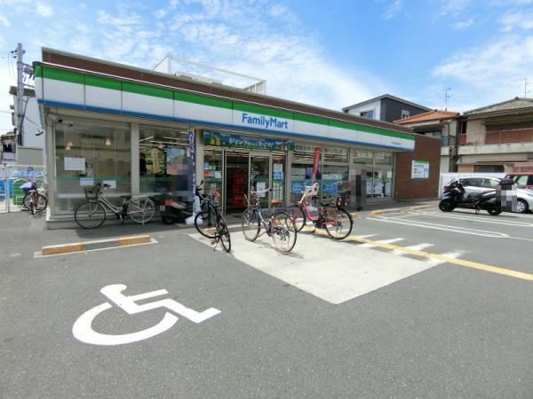 東大阪市南荘町の中古一戸建て(ファミリーマート)