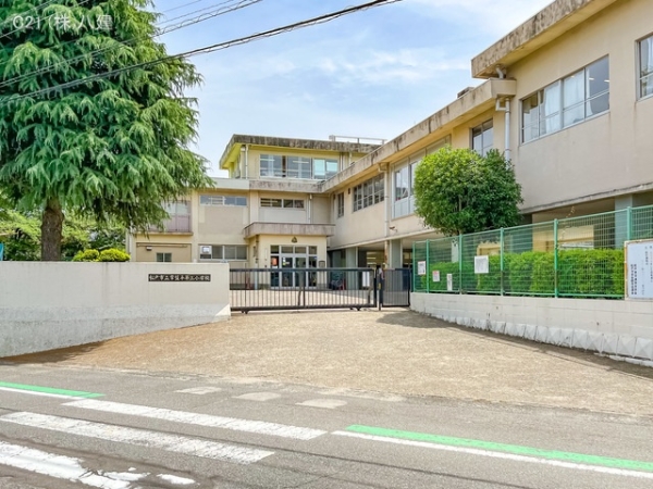 松戸市常盤平西窪町の新築一戸建(松戸市立常盤平第三小学校)