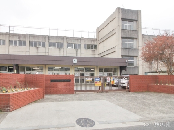 松戸市五香西1丁目の新築一戸建(松戸市立松飛台第二小学校)