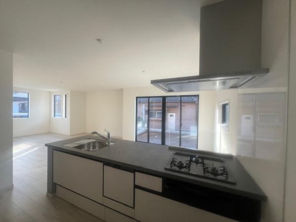 流山市江戸川台西１丁目の新築一戸建