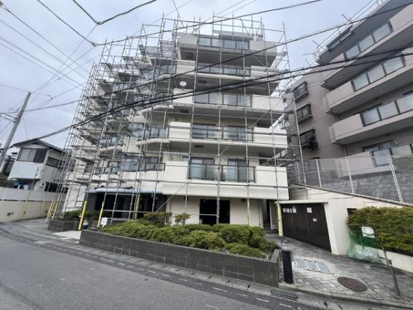 ウェルコート市川
