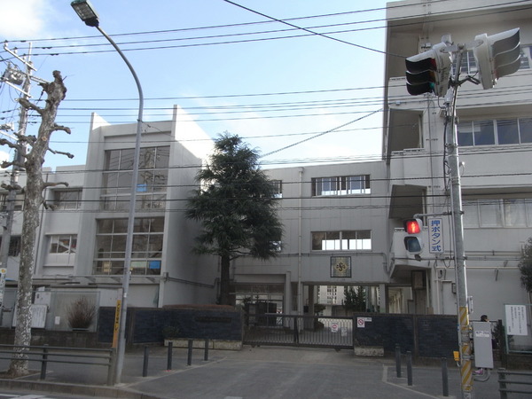 ライオンズステーションタワー松戸(松戸市立相模台小学校)