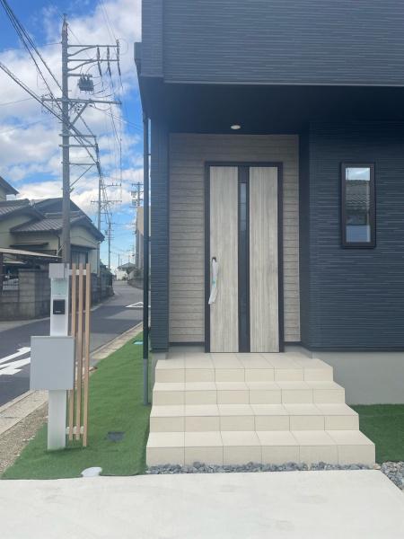 西尾市田貫町　全3棟・2号棟