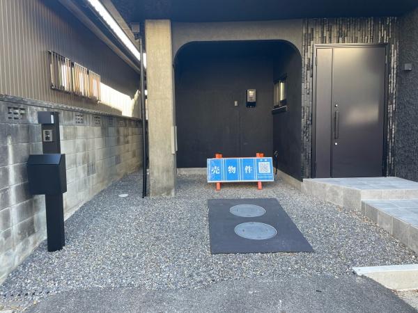岡崎市明大寺町字畔土の中古一戸建て