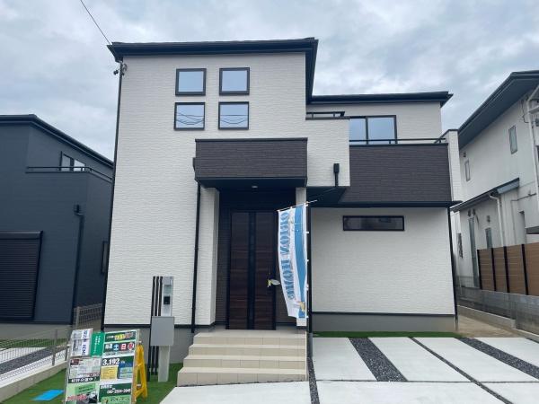 岡崎市真伝町　全2棟・2号棟