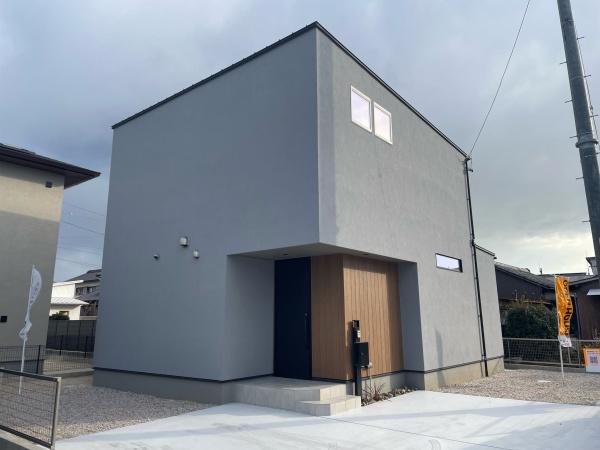 西尾市今川町中屋敷　全14棟・K棟