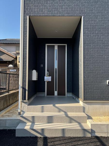 西尾市一色町一色第23　全2棟・2号棟