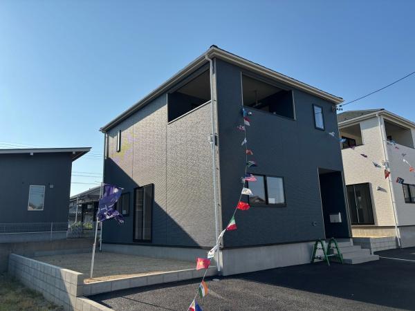 西尾市一色町一色第25　全2棟・2号棟