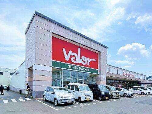 豊川市新豊町1丁目58期 全3棟・2号棟(バロー豊川店)