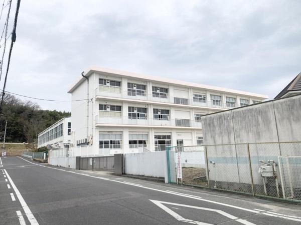 豊田市上原町 全1棟・1号棟(豊田市立梅坪小学校)