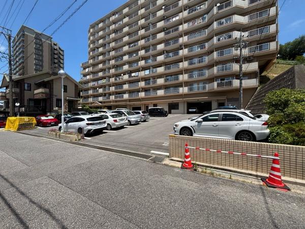 キングスコート東岡崎