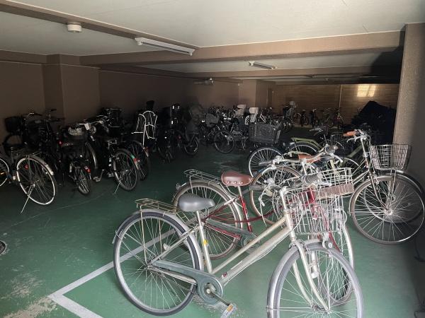 岡崎市明大寺町・ライオンズガーデン東岡崎壱番館