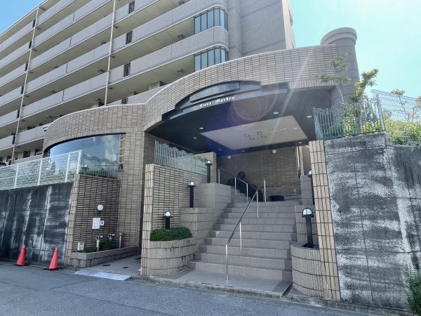 岡崎市明大寺町・ライオンズガーデン東岡崎壱番館