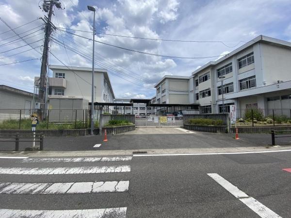 豊田市東山町第8　全1棟・1号棟(豊田市立広川台小学校)