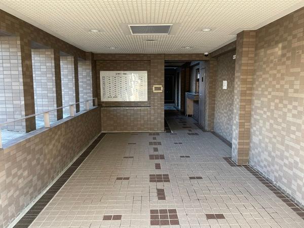 シャトー岡崎Ⅱ番館