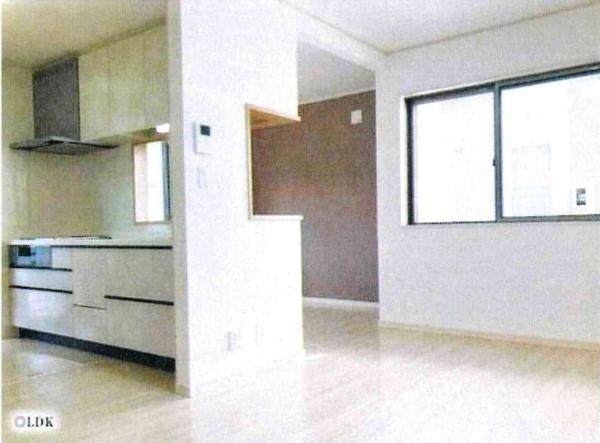 岡崎市上地5丁目・GRAFAREREVSEHOUSE