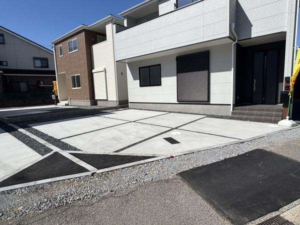 碧南市志貴町3丁目　全3棟・1号棟