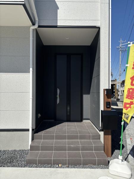 碧南市志貴町3丁目　全3棟・1号棟