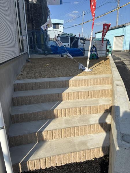 岡崎市上地町第7　全2棟・1号棟