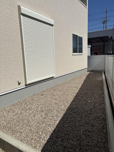 碧南市善明町1丁目　全3棟・2号棟