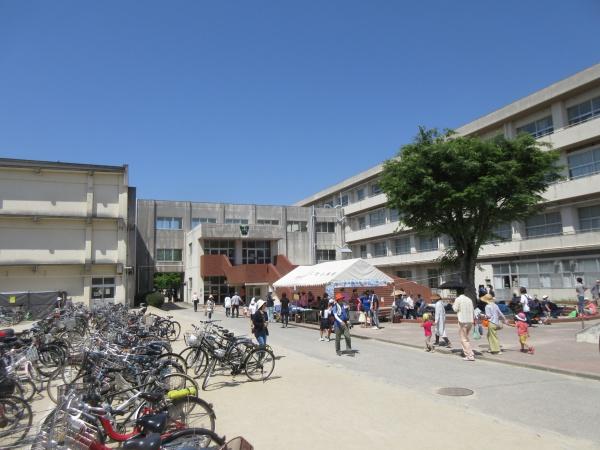 岡崎市若松町字西三田ケ入の土地(岡崎市立上地小学校)