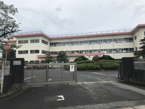 碧南市日進町第7　全2棟・1号棟(碧南市立日進小学校)