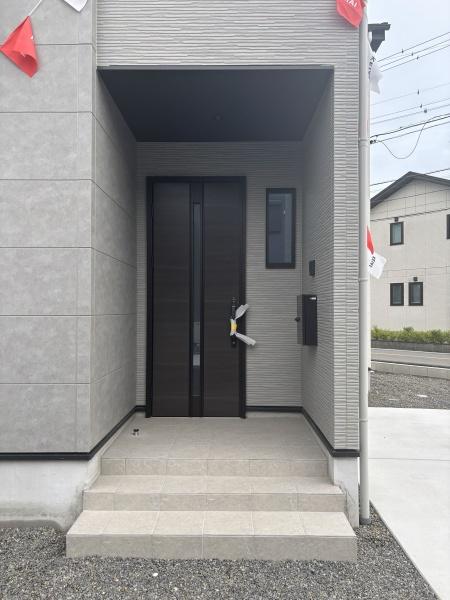 岡崎市中島町字紅蓮の新築一戸建