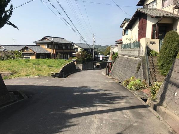 岡崎市本宿町字上トコサフの中古一戸建て