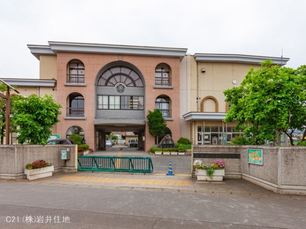 越谷市大字南荻島の新築一戸建(越谷市立荻島小学校)