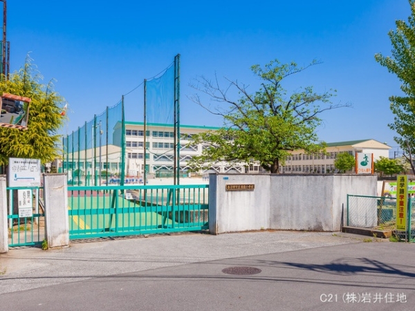春日部市備後東8丁目の新築一戸建(春日部市立備後小学校)