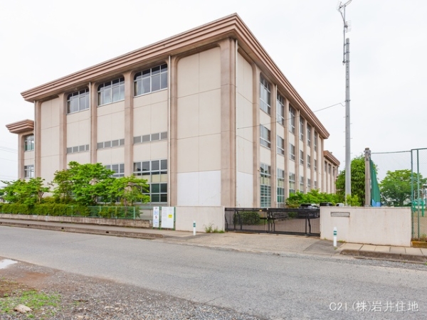 越谷市神明町2丁目の新築一戸建(越谷市立西中学校)