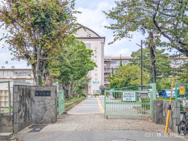 越谷市蒲生3丁目の新築一戸建(越谷市立南中学校)
