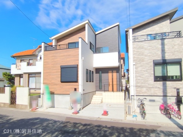 越谷市大字上間久里の中古一戸建