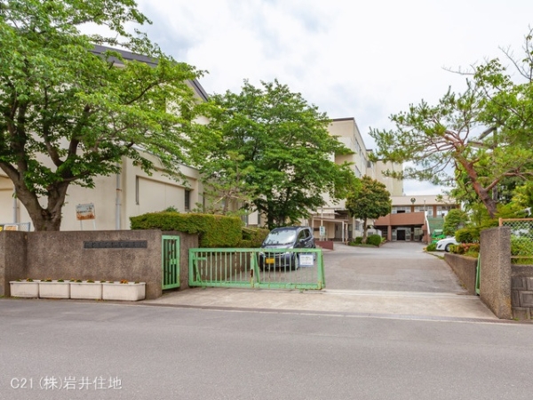 越谷市弥栄町3丁目の新築一戸建(越谷市立弥栄小学校)