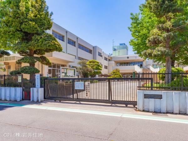 春日部市内牧の土地(春日部市立内牧小学校)