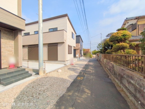 春日部市八丁目の新築一戸建