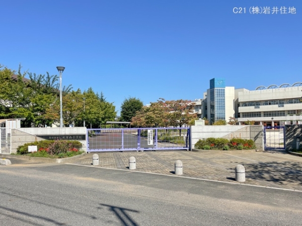 春日部市大場の新築一戸建(春日部市立武里西小学校)