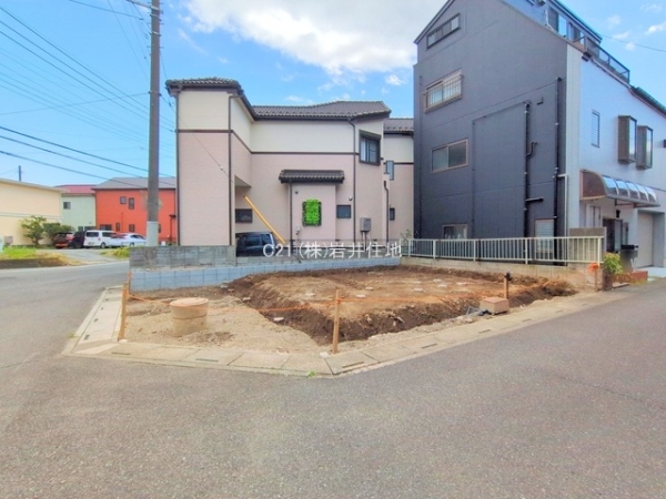 越谷市東大沢３丁目の新築一戸建