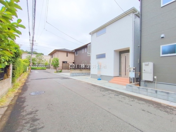 春日部市浜川戸１丁目の新築一戸建