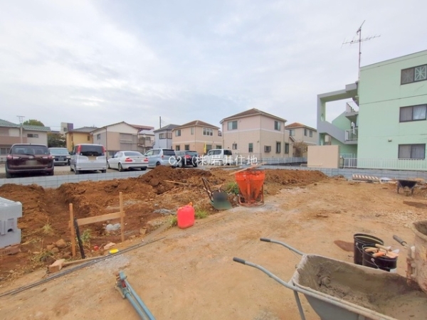 越谷市瓦曽根1丁目の新築一戸建