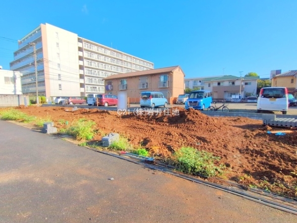 越谷市瓦曽根２丁目の新築一戸建