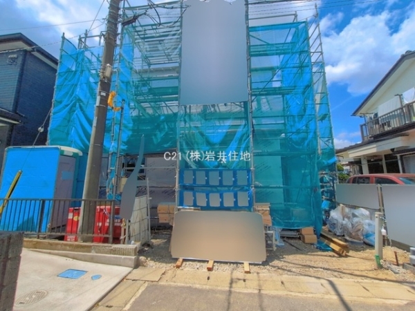 春日部市八丁目の新築一戸建