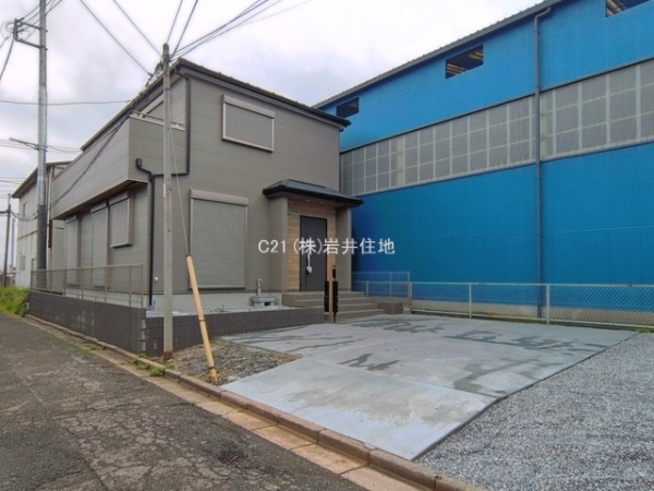 越谷市新川町１丁目の新築一戸建