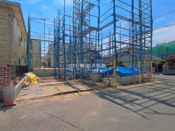 越谷市東越谷１０丁目の新築一戸建